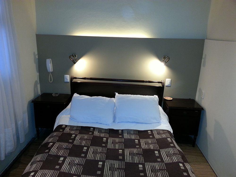 New Arapey Hotel Montevideo Eksteriør billede